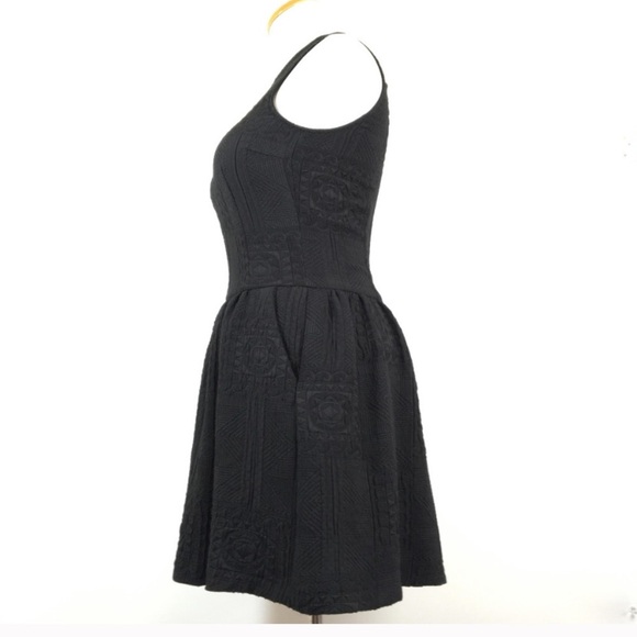 Zara Quilted Sleeveless Dress Black SZ M - Picture 2 of 6